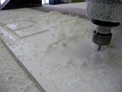 Заготовка объёмной буквы перед нарезкой пластика